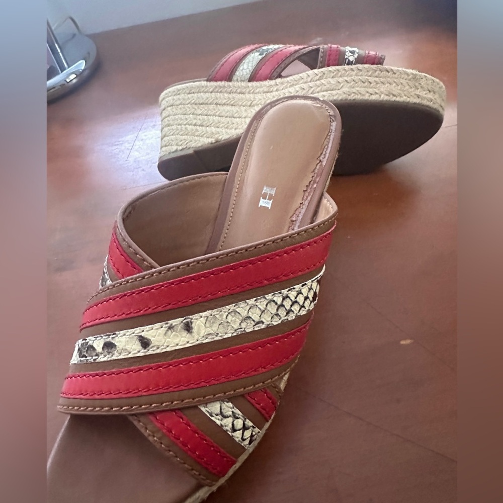 Coach Wedges - Picture 6 of 7